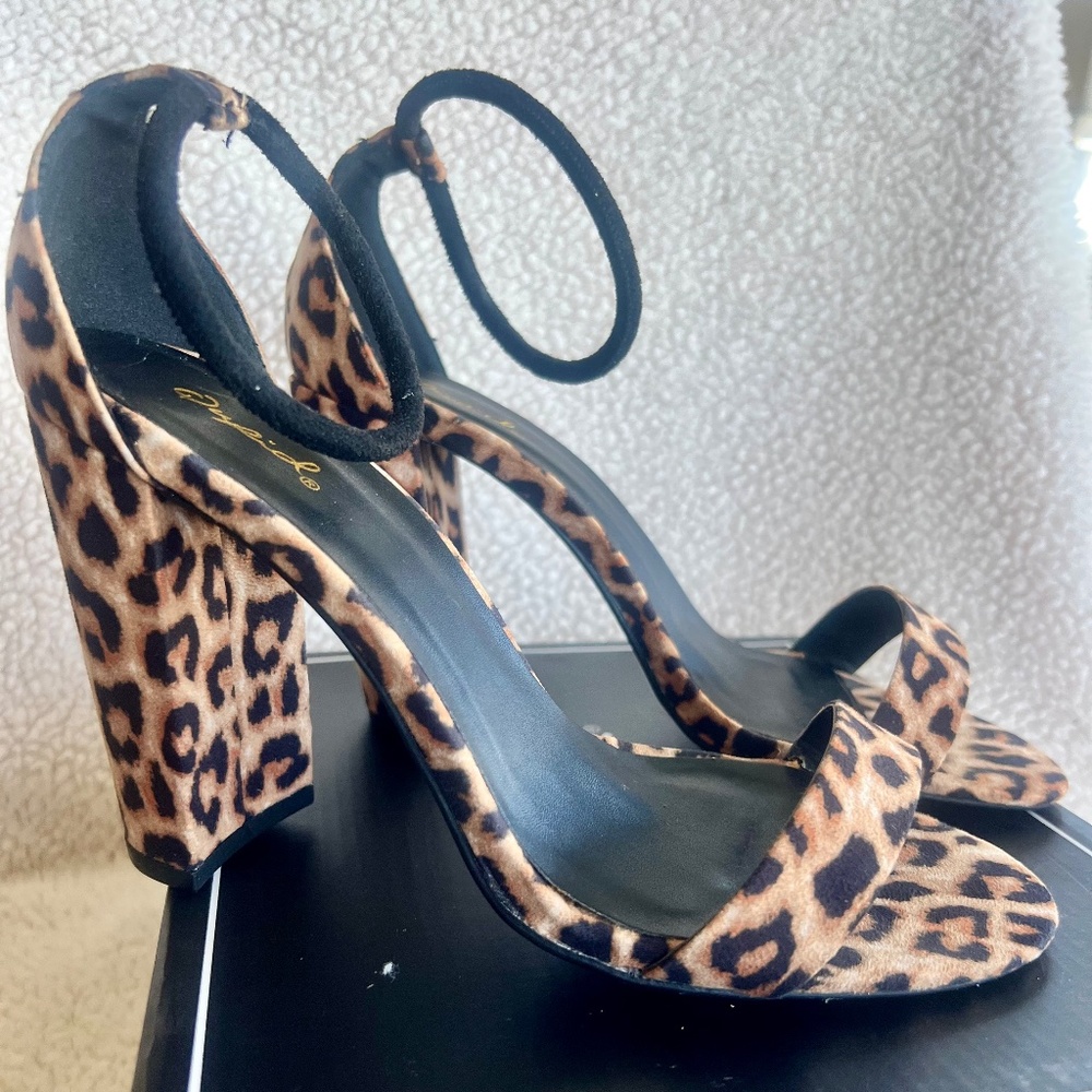 Leopard heels